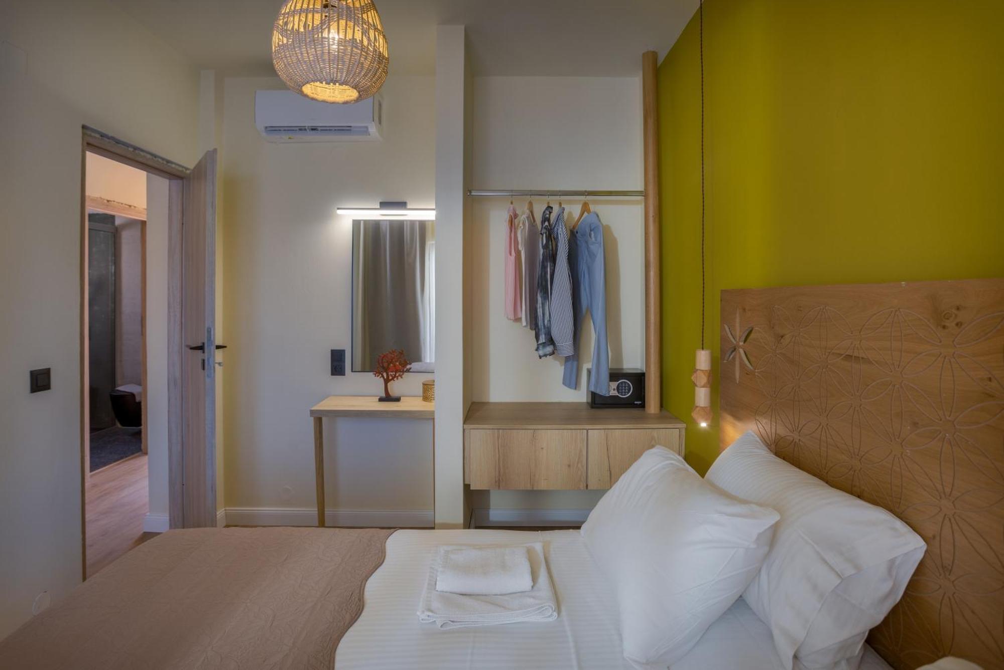 Driades Luxury Apartments Херсонисос Екстериор снимка